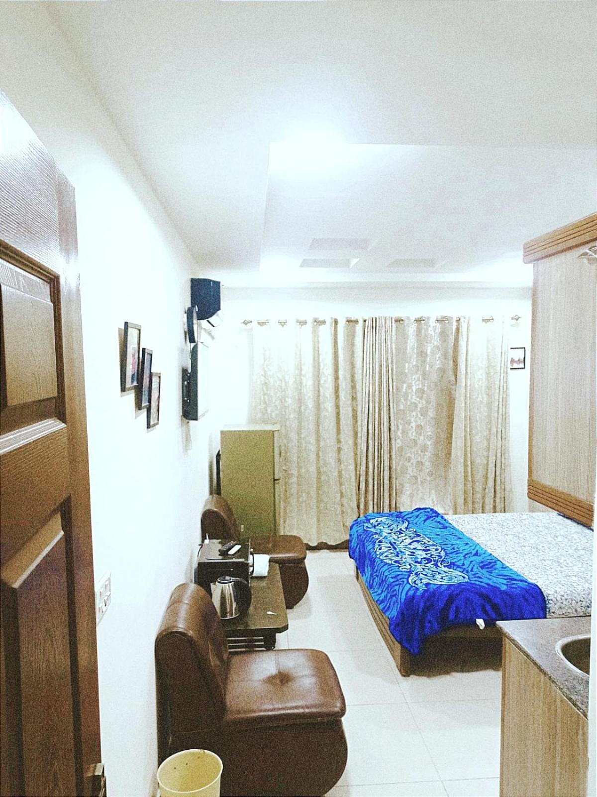 Crystal Comfort Studio Rawalpindi Luaran gambar